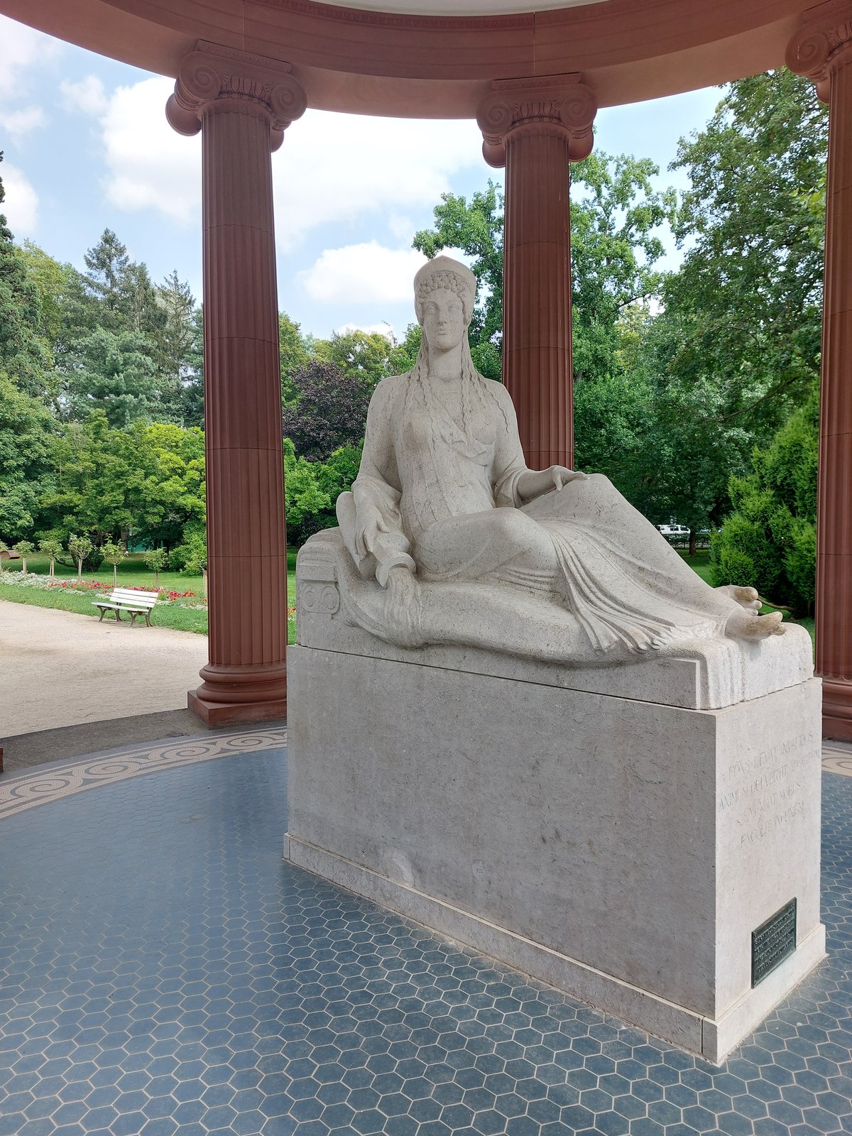 FotoMultiWide1-Bad-Homburg5